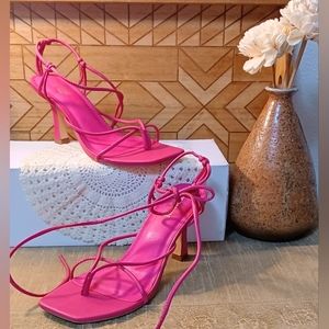 Hot PINK CUSHIONABLE, Ankle Strappy Heels, Size 7